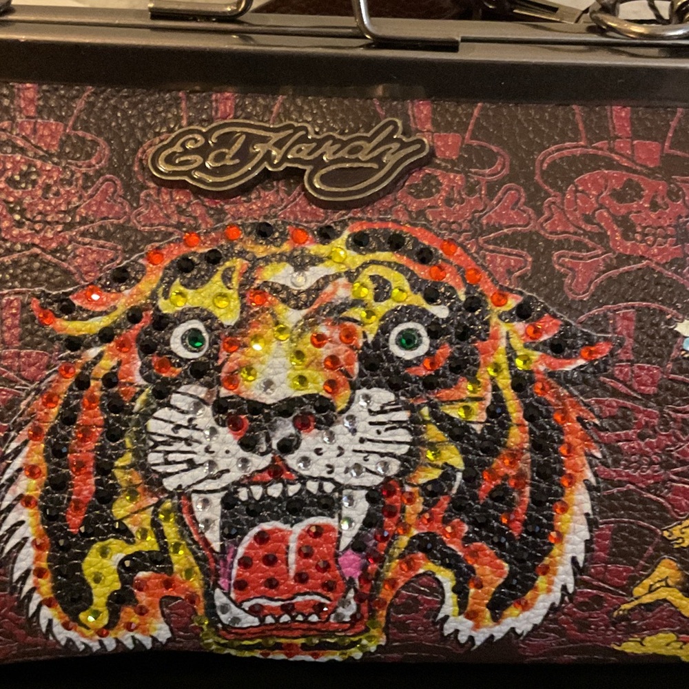 Ed Hardy Multicolor Tiger Kiss-Lock Shoulder Bag - Picture 2 of 8
